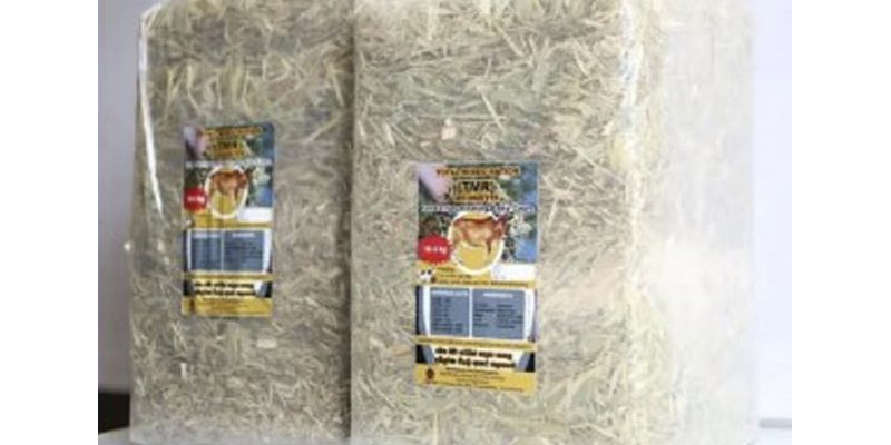 commercially viable Dense total mixed briquettes