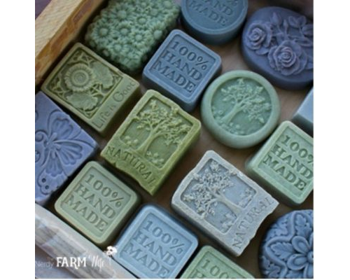 Pure Herbal Soap: Natural, Cleansing Delight